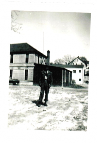 Dad home on leave 1952 in Oyster Bay, NY